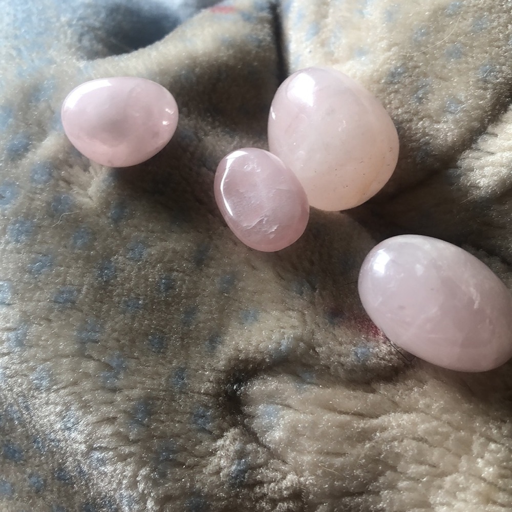 Rose Quartz 4pc - Picture 2 of 2